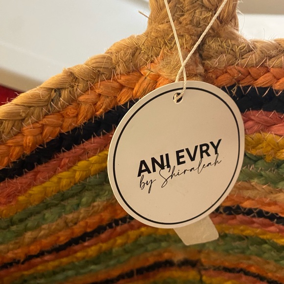 Straw tote - Picture 5 of 6